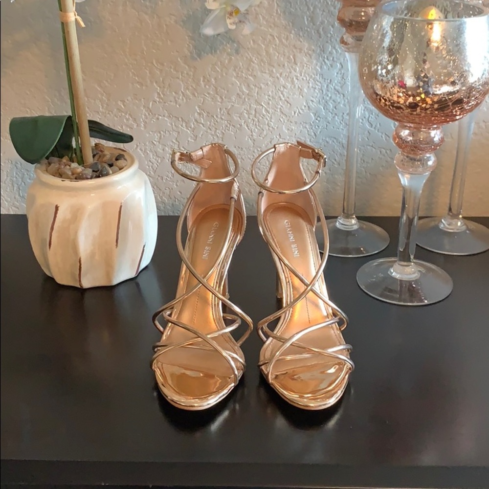 Gianni Bini rose gold strappy heels